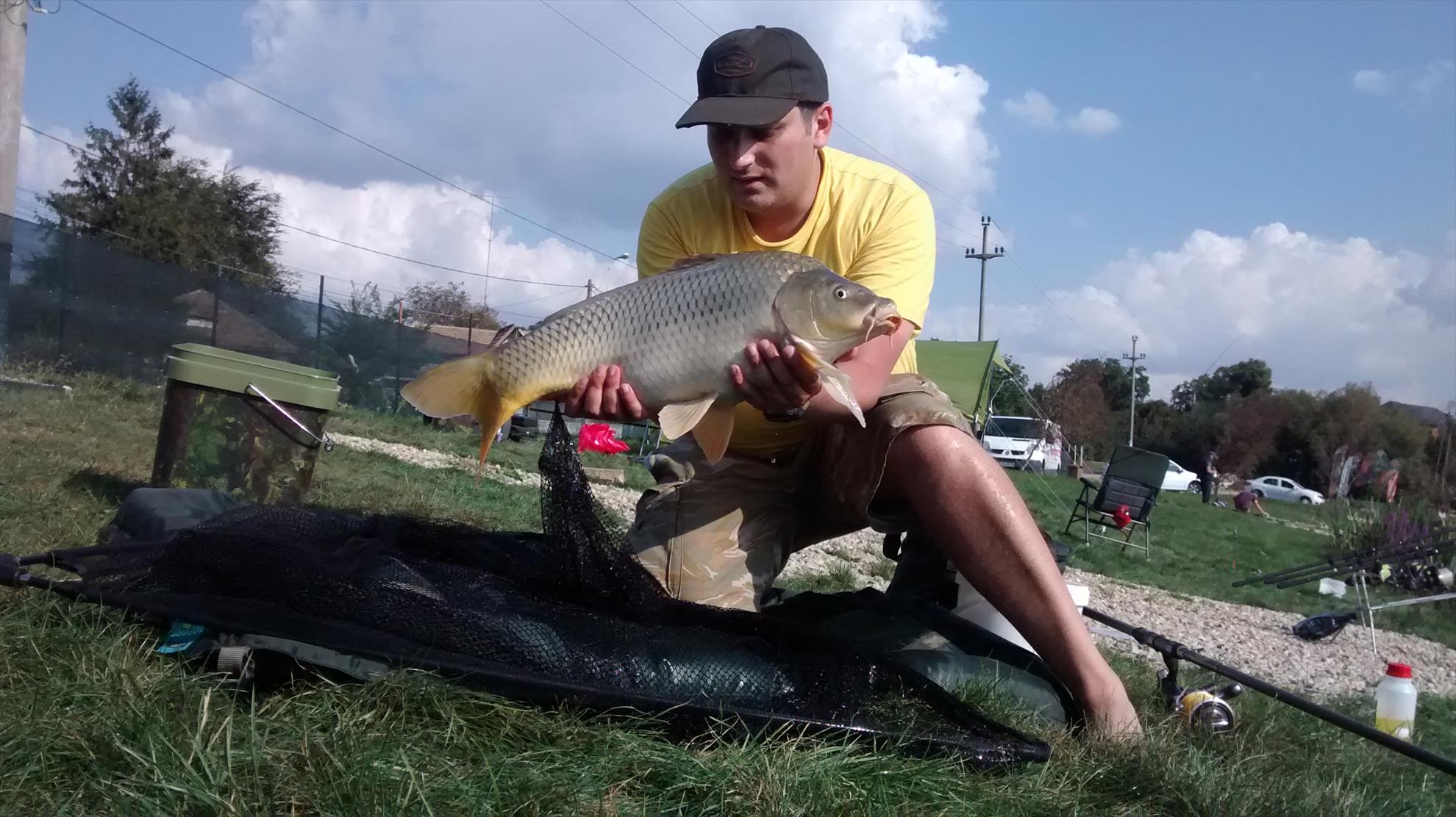 Pescuit in general - Un "pre-scolar" de la Hermes-Peris